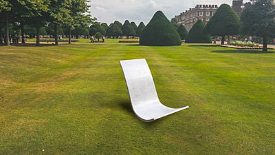 Silk Launge Chair